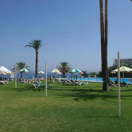 La Roca Apartment